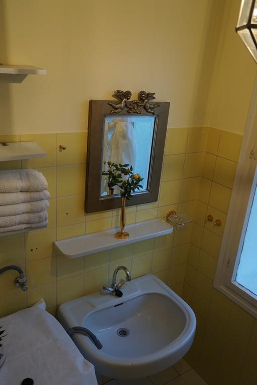 Apartment At Mozart-Geburtshaus Salzburg Exteriör bild